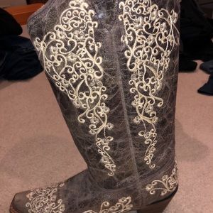 Corral Boots size 8 1/2 Medium